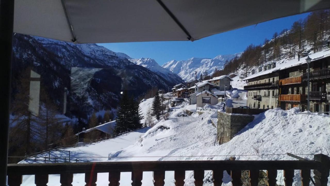 Hotel & Restaurant Perret - Mountain People Valgrisenche Exterior photo